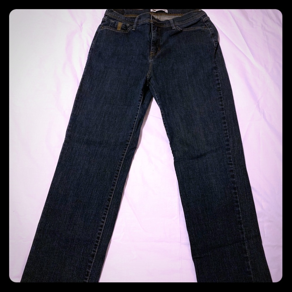 Women’s Levi’s size w-31, L-30